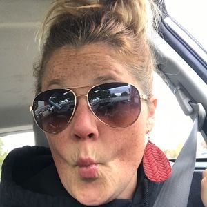 Meet your Posher, Kati